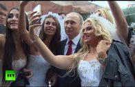 Putin Selfies With Brides During Moscow B-day Celebration